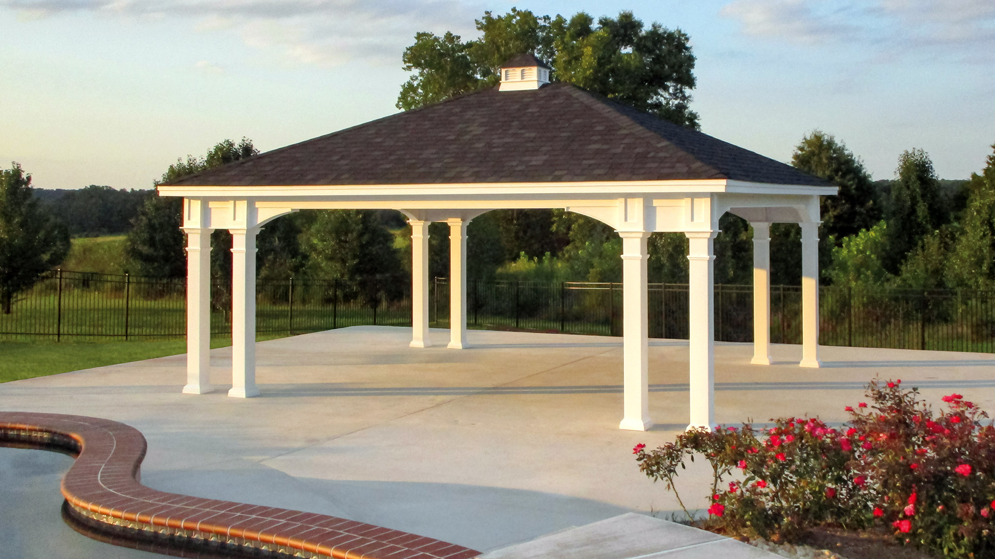 2. Vinyl Hampton Pavilions