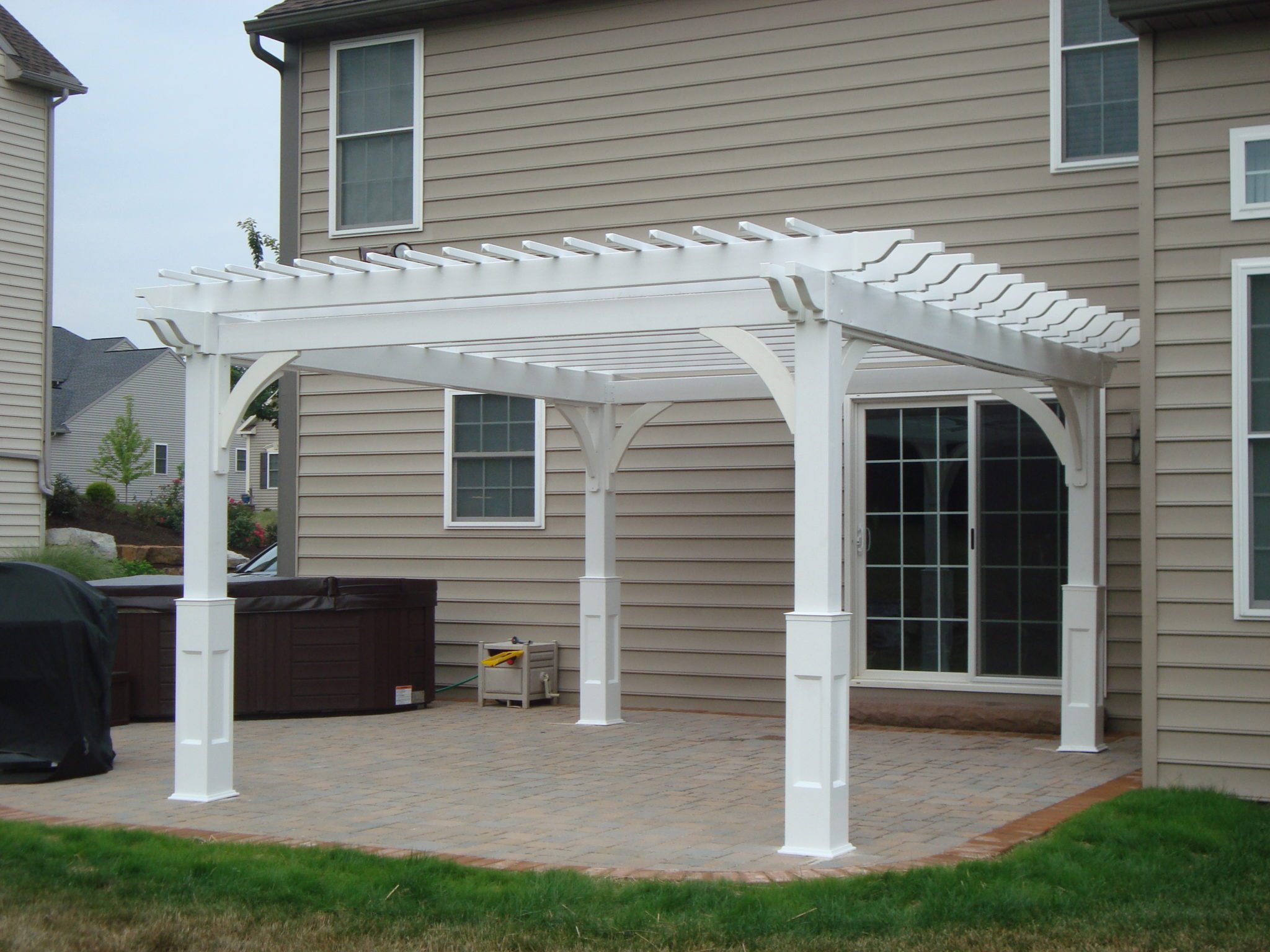 12x14 elegant vinyl pergola.