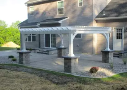 vinyl pergola